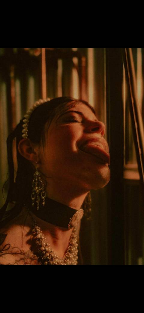 @u218907579 @u218907579