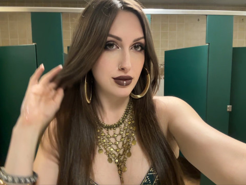 Jenni profile picture