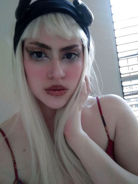 OfficialSpookyamethyst profile picture