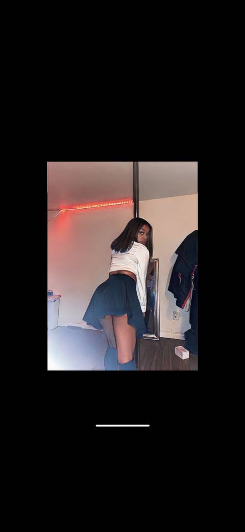 @itzaphroditee nude itzaphroditee nude