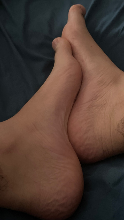 Yummy feet profile picture
