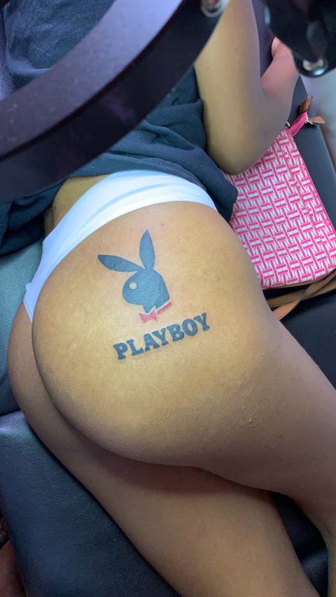 @hennessy28 nude hennessy28 nude