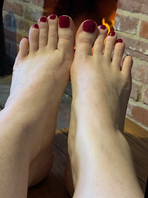 Luscious feet profile picture