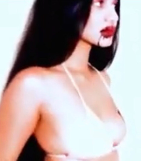 โ ๐ก๐ถ๐พ๐ถ๐๐ถ๐โก๐๐ถ๐๐ โ profile picture