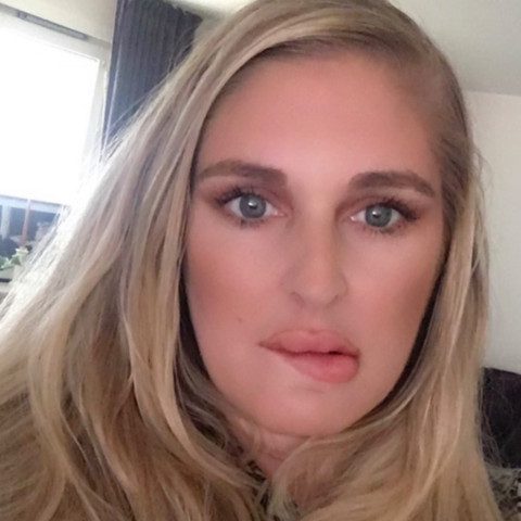 Rosie profile picture
