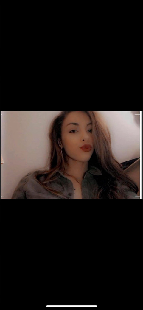 Mia profile picture