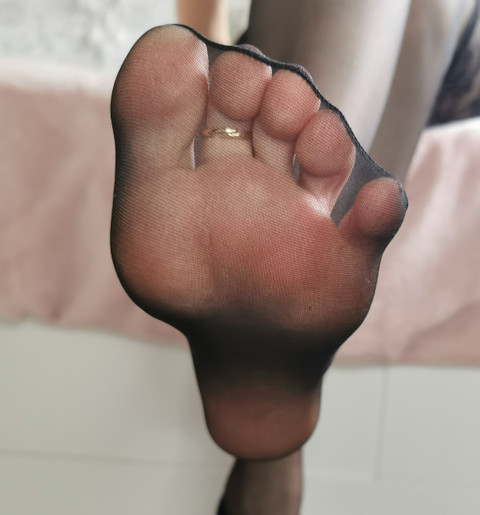 Tiny Nylon Feet profile picture