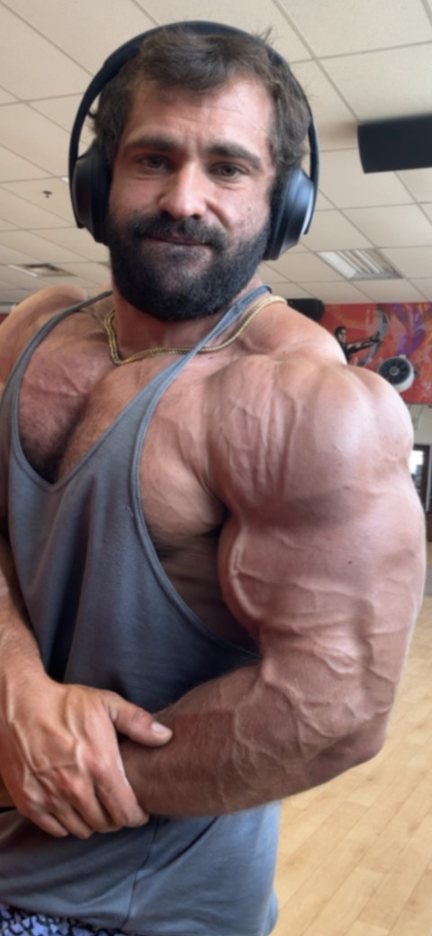 u1823894 profile picture