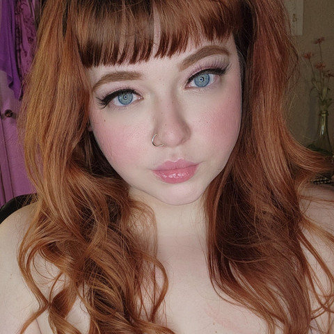 𝕸𝖎𝖒𝖎 🌙🦇🥀🖤 (free) profile picture