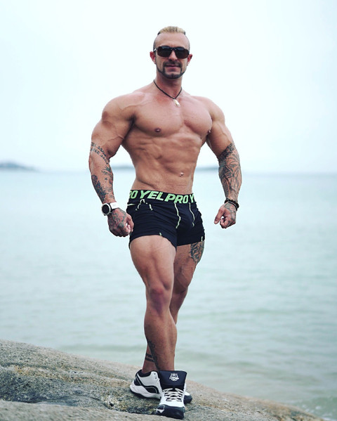 Aaron Wild profile picture