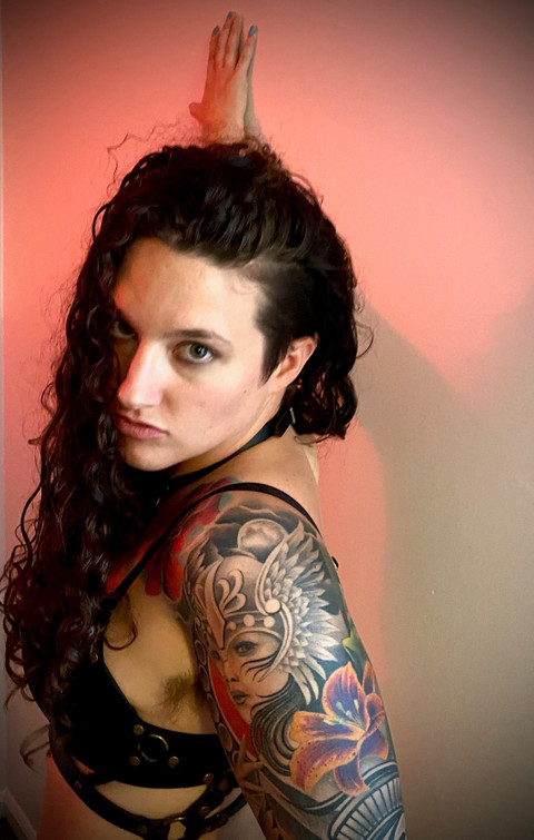 Queen Rose 🌹 1:1 Video Calls & Sexting 🌹 profile picture