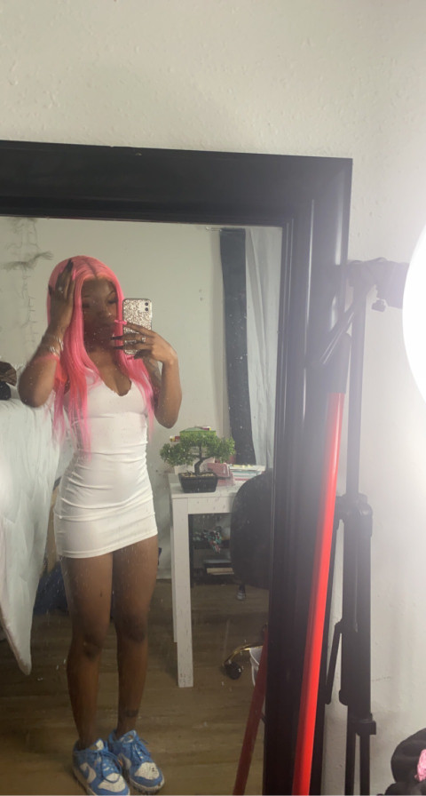 Kiana Monet profile picture