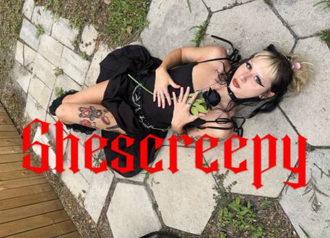 @shescreepy nude shescreepy nude