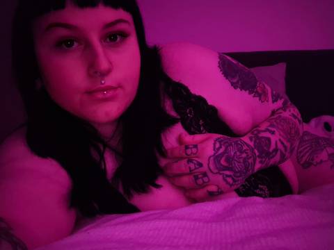 @txttooedbabygfree @txttooedbabygfree