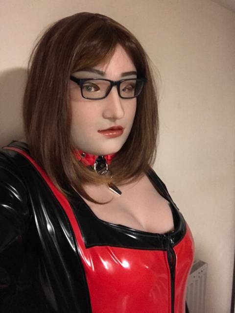 @latexdolly32 @latexdolly32