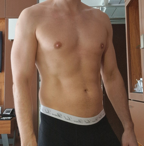 Masked slave for alpha males profile picture