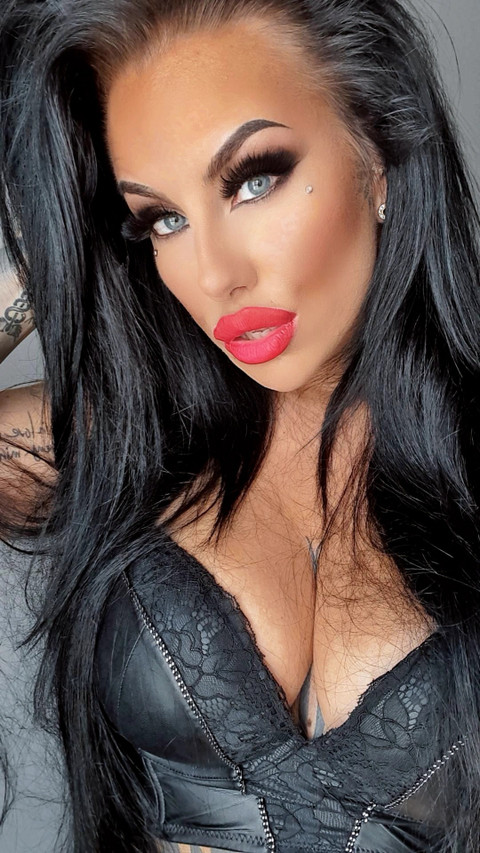 Jolie Ray profile picture