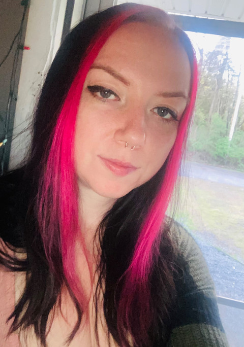 Charliee profile picture