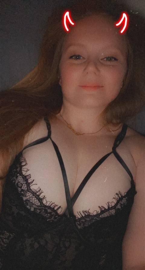 @nicolerosered nude nicolerosered nude