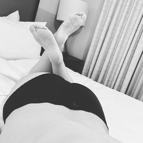 Sexy Feet Model profile picture