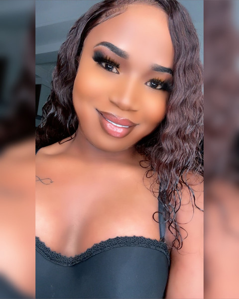 April(trans) profile picture