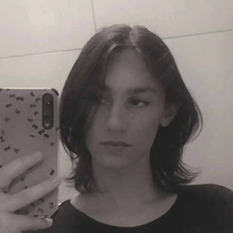 Eve🍎 profile picture