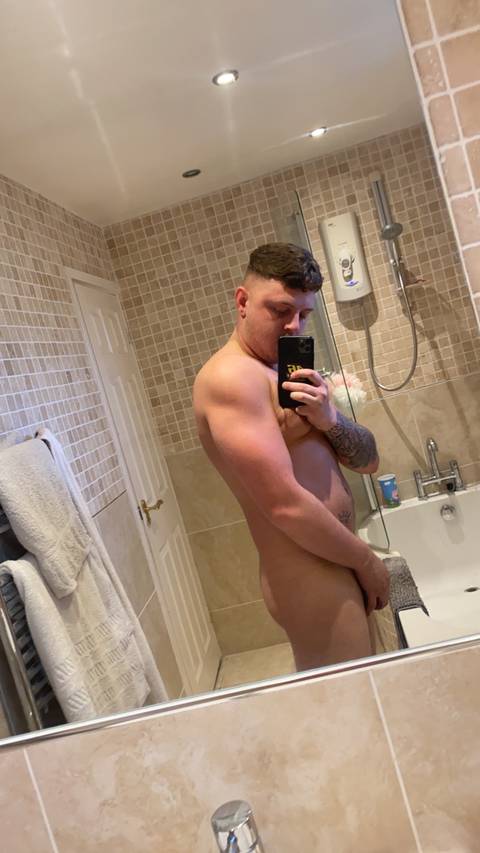 @jamesanegl nude jamesanegl nude