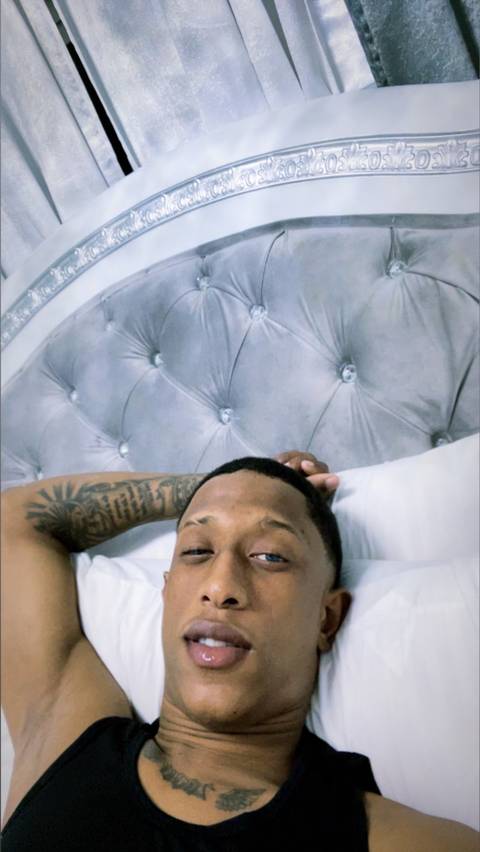 @negrobissx1k @negrobissx1k