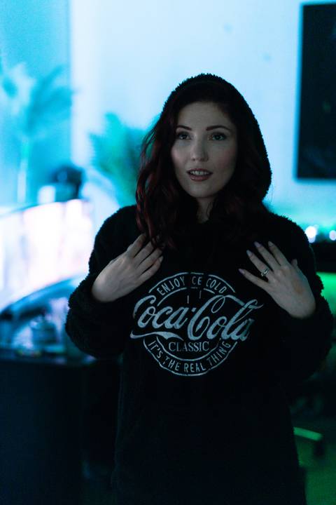 @realmiaevans @realmiaevans