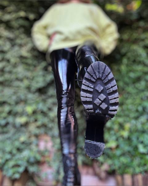 @misspetersboots @misspetersboots