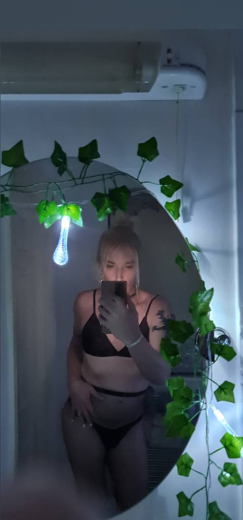 @harpers_secret @harpers_secret