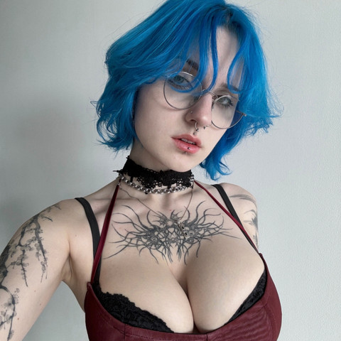 lyra crow profile picture