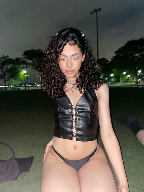 sleazy reazy profile picture