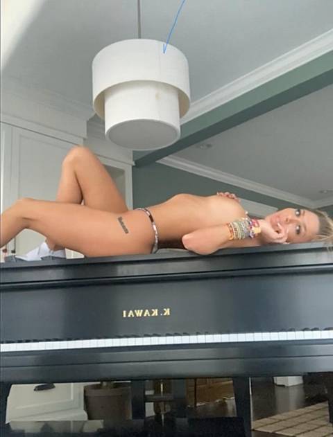 @kkmmss nude kkmmss nude