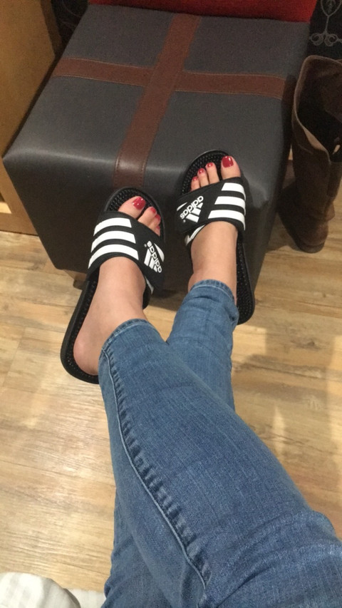 Feetphotos_only profile picture