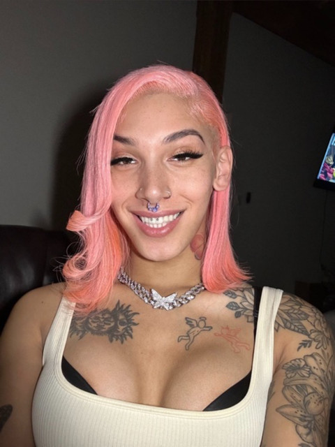 Mercedes profile picture