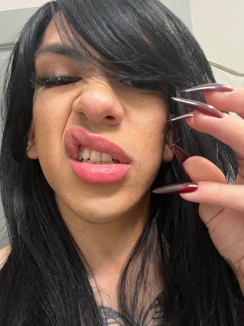 @urdreamshygirl nude urdreamshygirl nude
