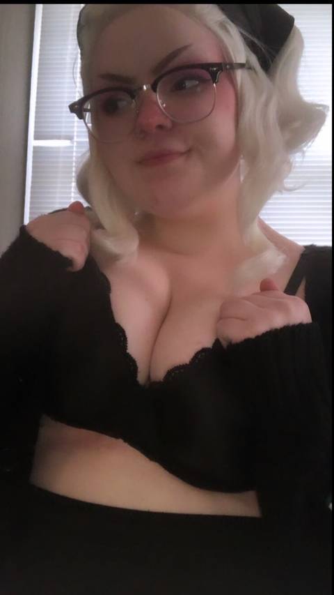 @kissingforests nude kissingforests nude