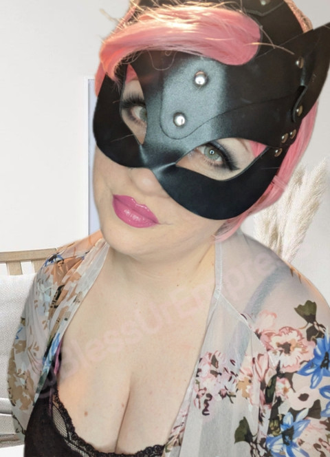 Sarina profile picture