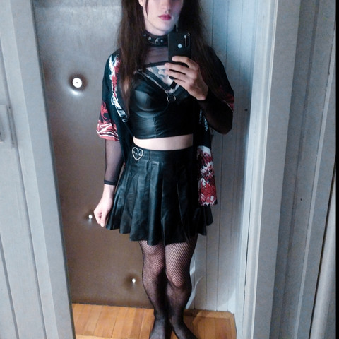 SissyMetalHead profile picture