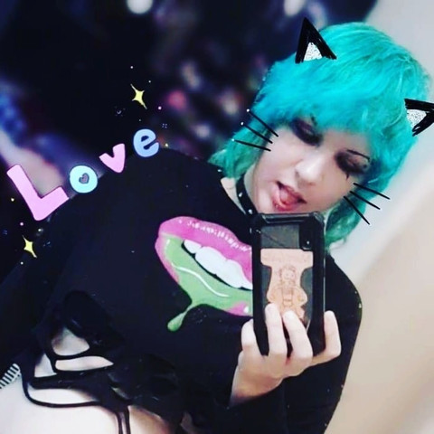 Vampy Vixen profile picture