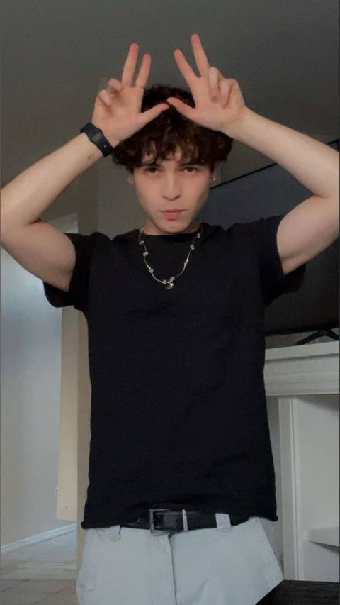 @milezherelol @milezherelol