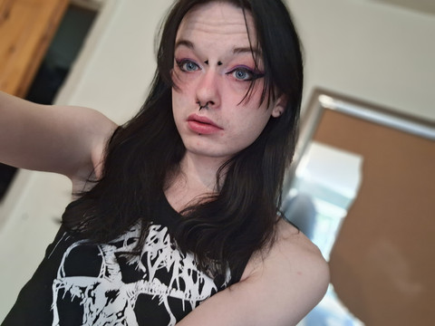 Gothic Bimbo profile picture