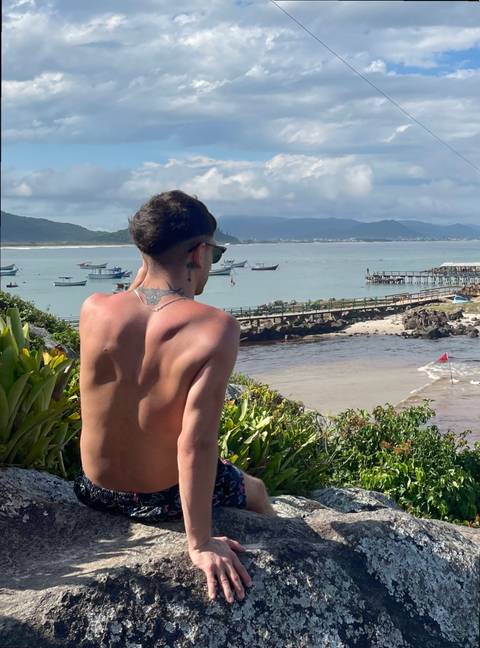 @liam_boy_of nude liam_boy_of nude