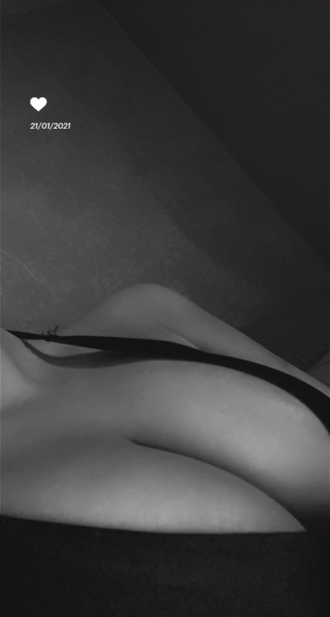FEET PICS profile picture
