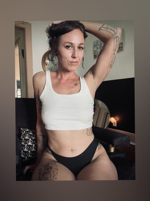 DiannaπΈοΈDavis profile picture