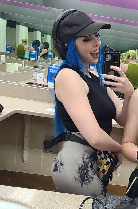 @goldiewhoopburgh @goldiewhoopburgh