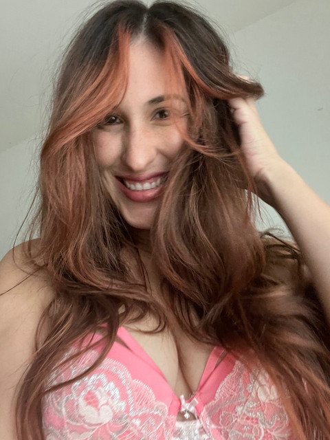 Nicole Amber profile picture