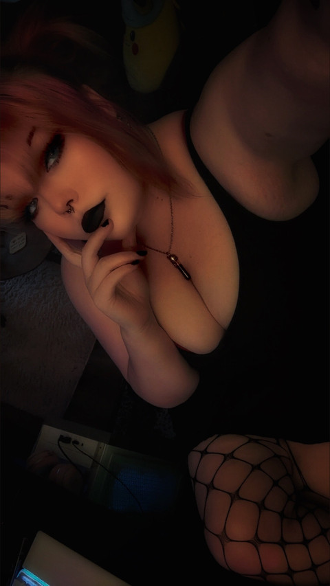 Selene profile picture