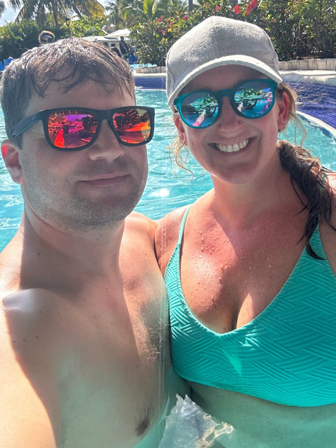 Lex & Link Hotwife Couple 😈🍍💃 profile picture